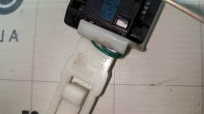 Fuel level sensor right Audi Q7 4L 10-15