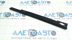 Right radiator seal for Audi Q7 4L 10-15 small