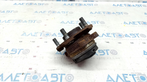 Front right hub for Infiniti Q50 14-24 RWD, rusty