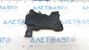 Infiniti Q50 16-20 3.0T lower right radiator deflector