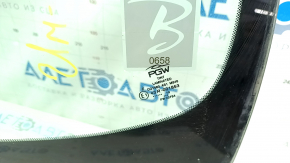 Infiniti Q50 15-20 windshield with rain sensor, without camera, PGW, chip, air leak along the edge