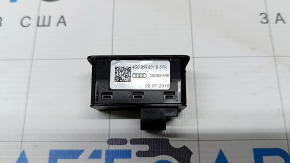 Audi Q3 8U 15-18 black trunk lid closing button with lock