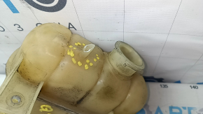 Infiniti Q50 16-24 3.0T coolant expansion tank has a broken nipple