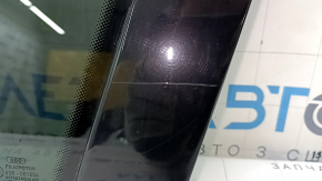 The rear right window is blind, Audi Q7 4L 10-15 tinted, there are scratches on the trim, the seal is cut, the wires are cut.