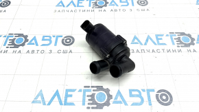 Coolant pump for the Audi Q7 4L 10-15 heater