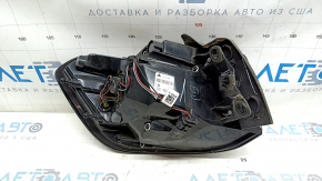 Jeep Compass 19-24 halogen right outer fender light, cracks in the glass