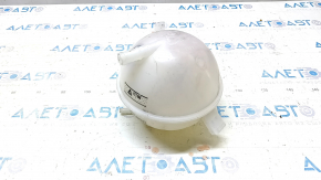 Expansion tank for cooling the Audi Q3 8U 15-18