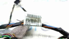 Wiring for the rear left door of a BMW X5 E70 07-13 for keyless entry and a door closer