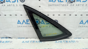 Rear left window glass, VW Jetta 19-24 matte GLI, cracked seal