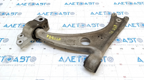 The lower front left control arm of an Audi Q3 8U 15-18 has a torn silent block.