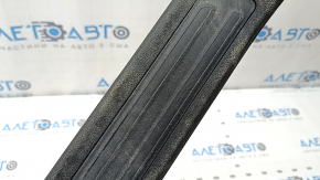Inner left door sill trim for Audi Q7 4L 10-15, black, broken fasteners, scratches