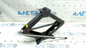 Volvo XC90 16-23 jack rusty