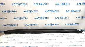Right threshold Subaru Outback 20-23