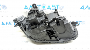 Volvo XC90 16-18 LED front left headlight assembly, broken mount