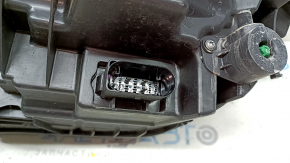Volvo XC90 16-18 LED Right Front Headlight, Spider Web