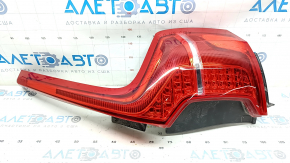 Volvo XC90 16-22 LED right outer fender light, scratches