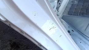Quarter wing rear right Chevrolet Bolt 17 - on the body, white GAZ, bumps and scratches