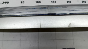Lexus RX300 RX330 RX350 RX400h 2007-2007 trunk door molding with chrome trim, scratches
