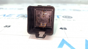 BMW 5 G30 Cooling Fan Relay 17-23 Type 2