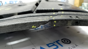 The left rear bumper mount for a BMW 5 G30 17-20 is broken.