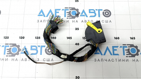 A large chip for the SRS airbag module and airbag computer for the BMW 5 G30 17-23.