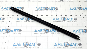 Inner front right door glass seal for BMW 5 G30 17-23