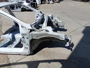 Front right quarter panel for Ford Fusion mk5 17-20 on the body, with bracket, white