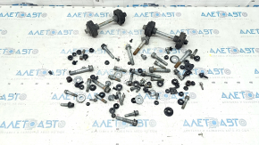 Incomplete rear suspension hardware for Hyundai Sonata 11-15