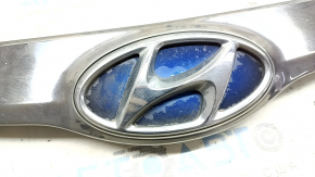Radiator grille Hyundai Sonata 11-15 hybrid, with emblem, varnish peeling, sand