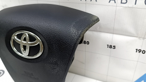 Airbag in the driver's steering wheel of a Toyota Camry V50 12-14 USA LE, peeling chrome, needs dry cleaning