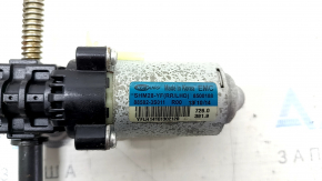 Motor for adjusting the lower cushion of the driver's seat of the Hyundai Sonata 11-15 rear