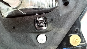 The right interior tailgate light of a Honda Accord 18-20 hybrid has a broken window.