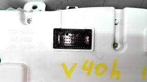 Toyota Camry V40 Hybrid 10-11 122k dashboard, scratches