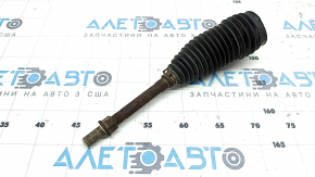 The left steering rod of a Toyota Camry V40 is rusty.