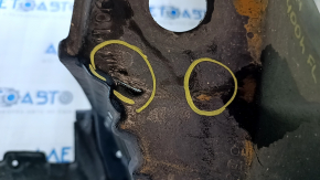 Lexus RX400h 06-08 front left fender liner with tears