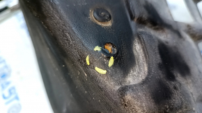 Lexus RX400h 06-08 front right fender liner with tears