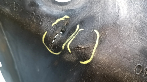 Lexus RX400h 06-08 front right fender liner with tears