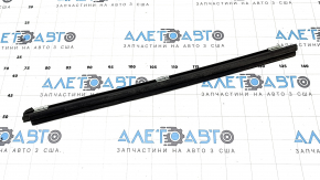 Inner rear left door glass seal for Toyota Camry v40