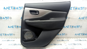 Rear right door panel for Nissan Murano z52 15-18, black with black leather insert, black leather armrest, gray glossy wood molding, dents, tears