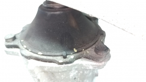 The right engine mount of a Honda Accord 18-22 2.0 hybrid is cracked.