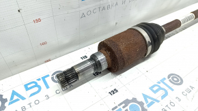 The rear right half shaft of a Ford Escape MK4 20-24 is rusty.