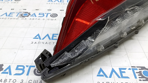 Left rear bumper light for Toyota Prius 50 Prime 17-22, broken glass