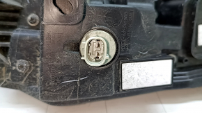 Left rear bumper light for Toyota Prius 50 Prime 17-22, broken glass