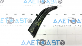 Left front bumper grille for Toyota Prius V 15-17, structure, broken fasteners