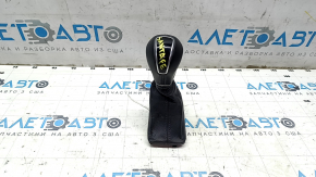 Hyundai Santa FE Sport 13-16 black leather gear knob with scratches