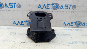 Fang of the front bumper amplifier left Toyota Prius V 15-17 rest