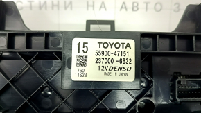 Toyota Prius V 12-17 climate control scratches on the glass