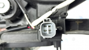 Toyota Prius V 15-17 right front headlight, bare, restyling, halogen, needs polishing, sand, varnish peeling