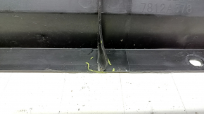 Mitsubishi Outlander 22-25 lower radiator deflector torn