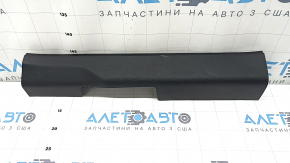 Mitsubishi Outlander 22-25 black front left door sill plate, broken mount